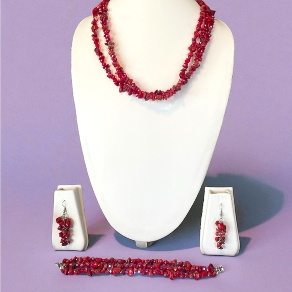 Vibrant Coral 3-Piece Jewelry Set Gemstone Necklace set Bracelet & Earrings - Picture 4 of 6